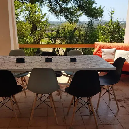 Holiday home Lucia A 5 Minuti Da Baia Verde *